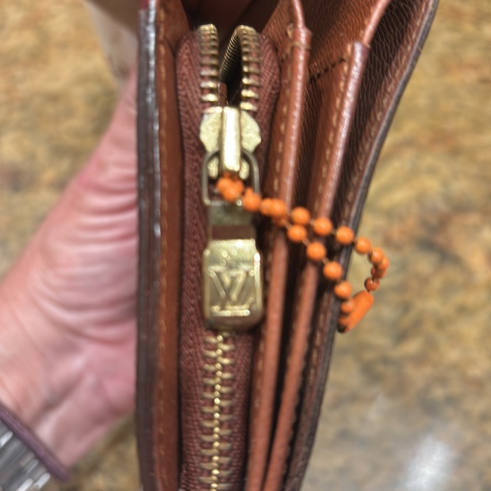 Louis Vuitton monogram Tresor wallet - Picture 13 of 13